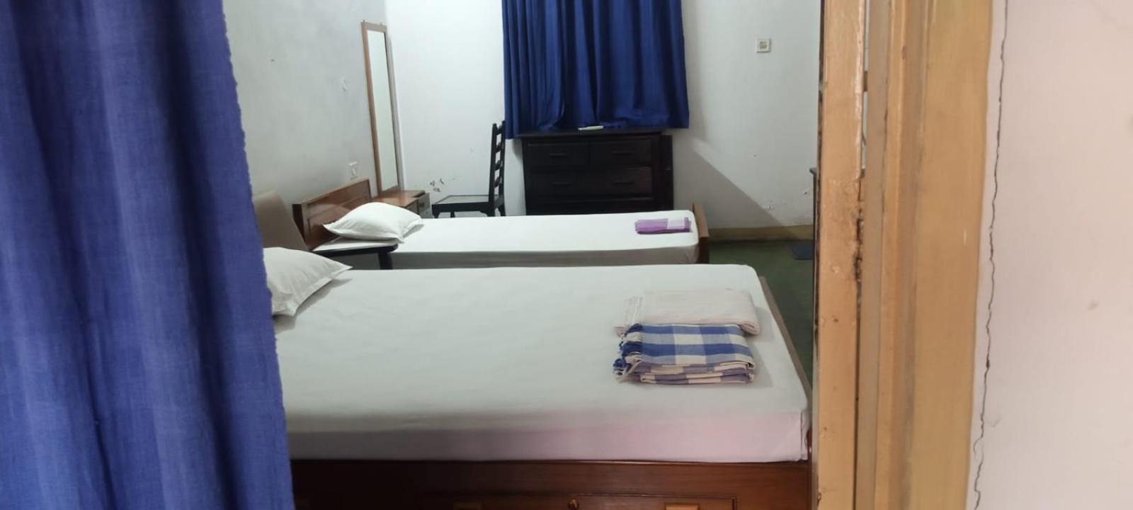 Ywca Gallway Guest House Καλκούτα Εξωτερικό φωτογραφία