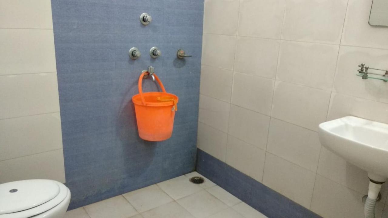 Ywca Gallway Guest House Καλκούτα Εξωτερικό φωτογραφία
